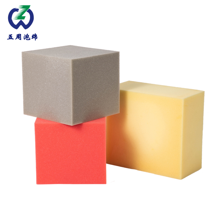 游樂場選購彩色的海綿塊時需要注意什么？