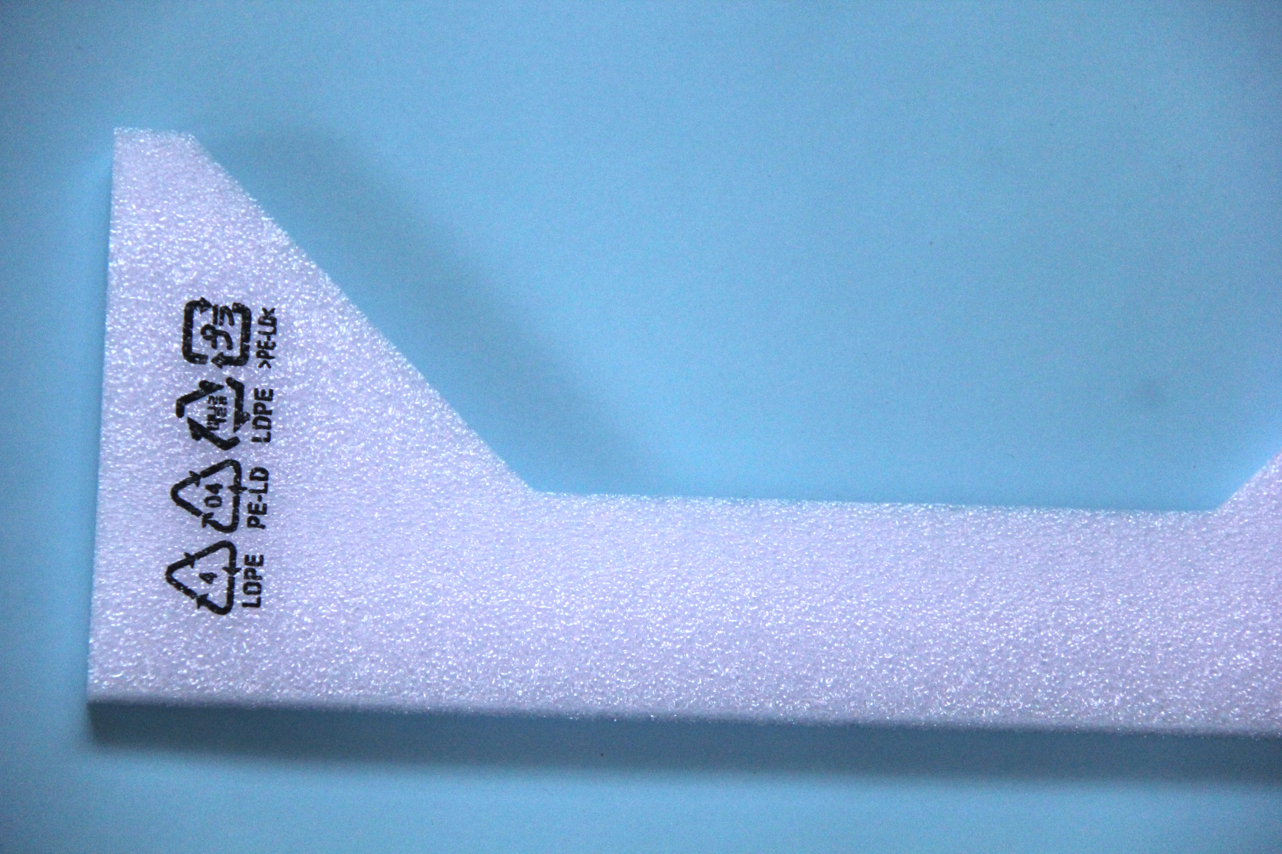 為什么越來(lái)越多的企業(yè)開(kāi)始使用珍珠棉內(nèi)襯？