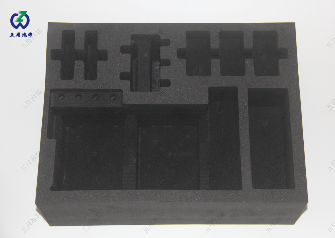 EVA泡棉內(nèi)襯：環(huán)保包裝背后的材料革新與行業(yè)爭議