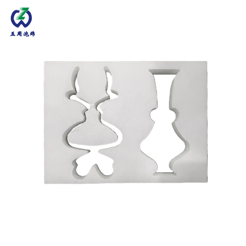 仿形白色海綿內(nèi)襯：異形工藝品的 “防護與展示雙載體”