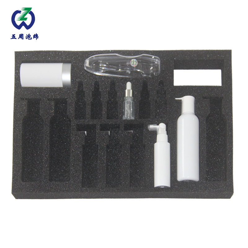 多分區(qū)美妝套盒海綿內(nèi)襯：多品類產(chǎn)品的 “有序收納防護(hù)”